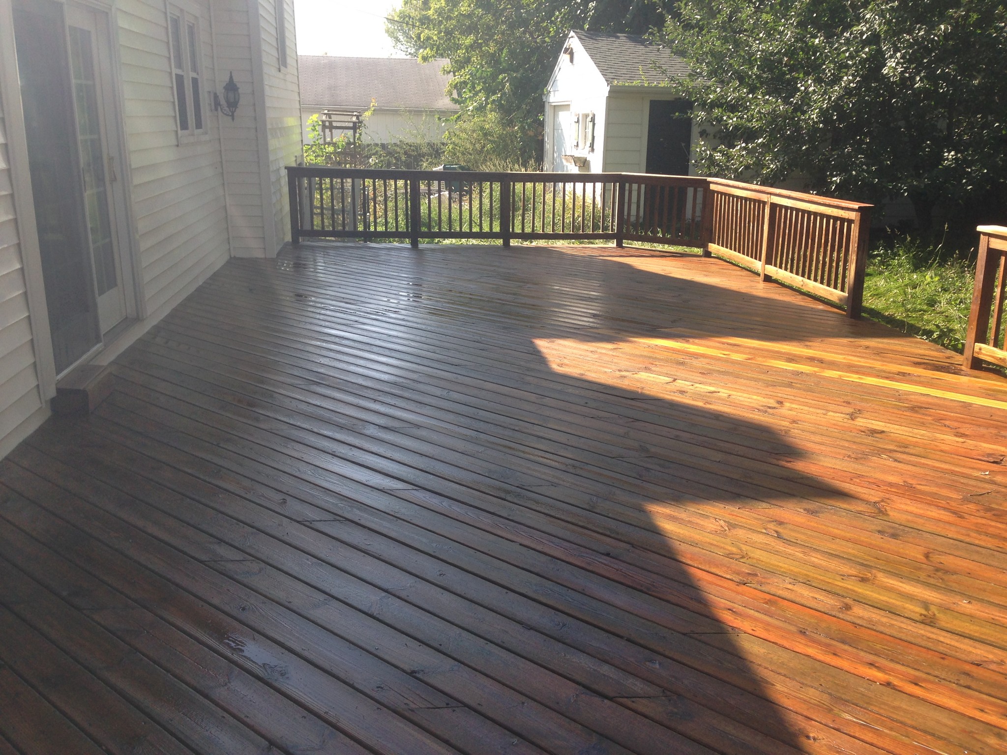 Deck Cleaning Chicago After