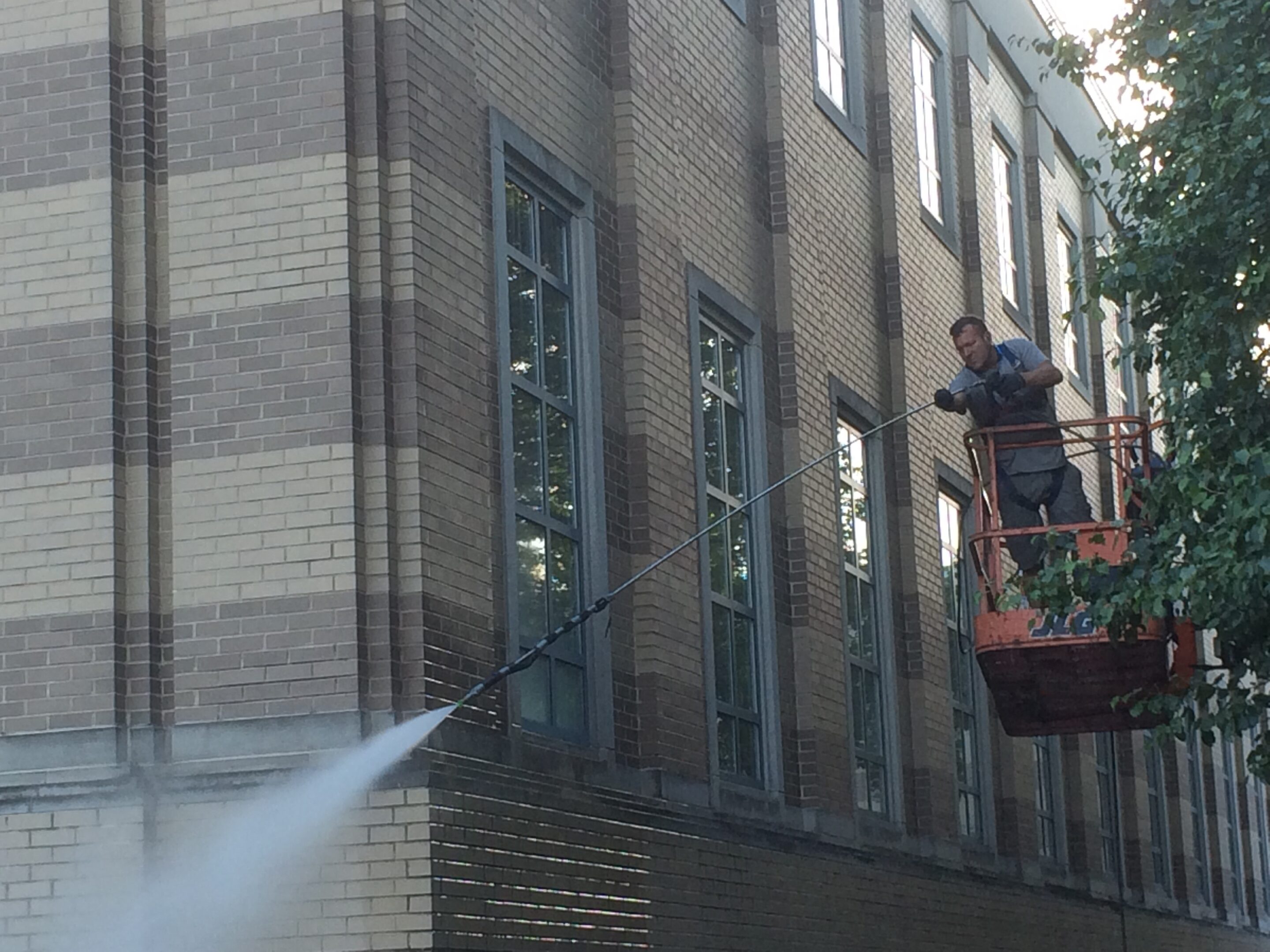 Building pressure cleaning Chicago