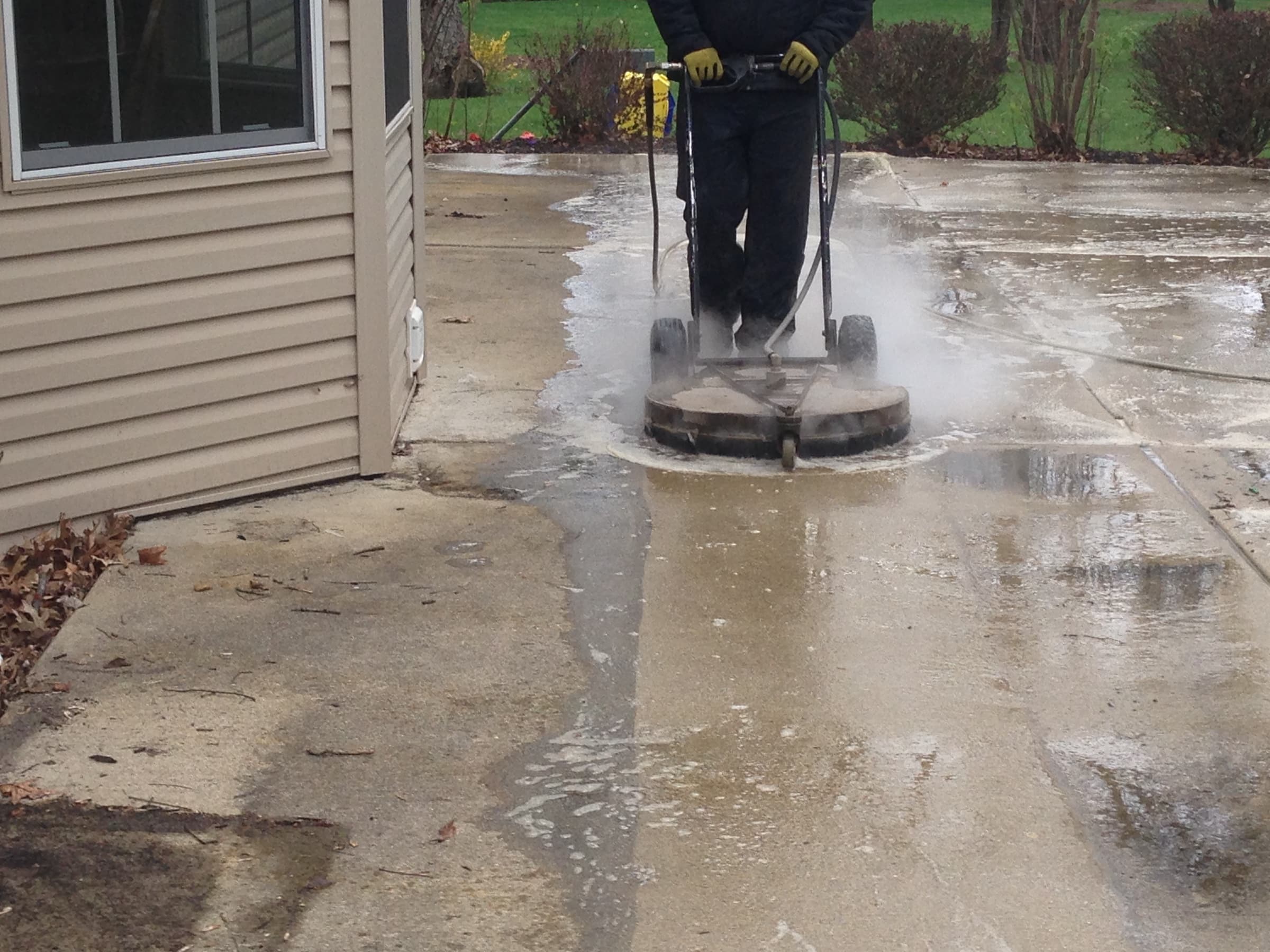 Concrete Patio Cleaning Chicago