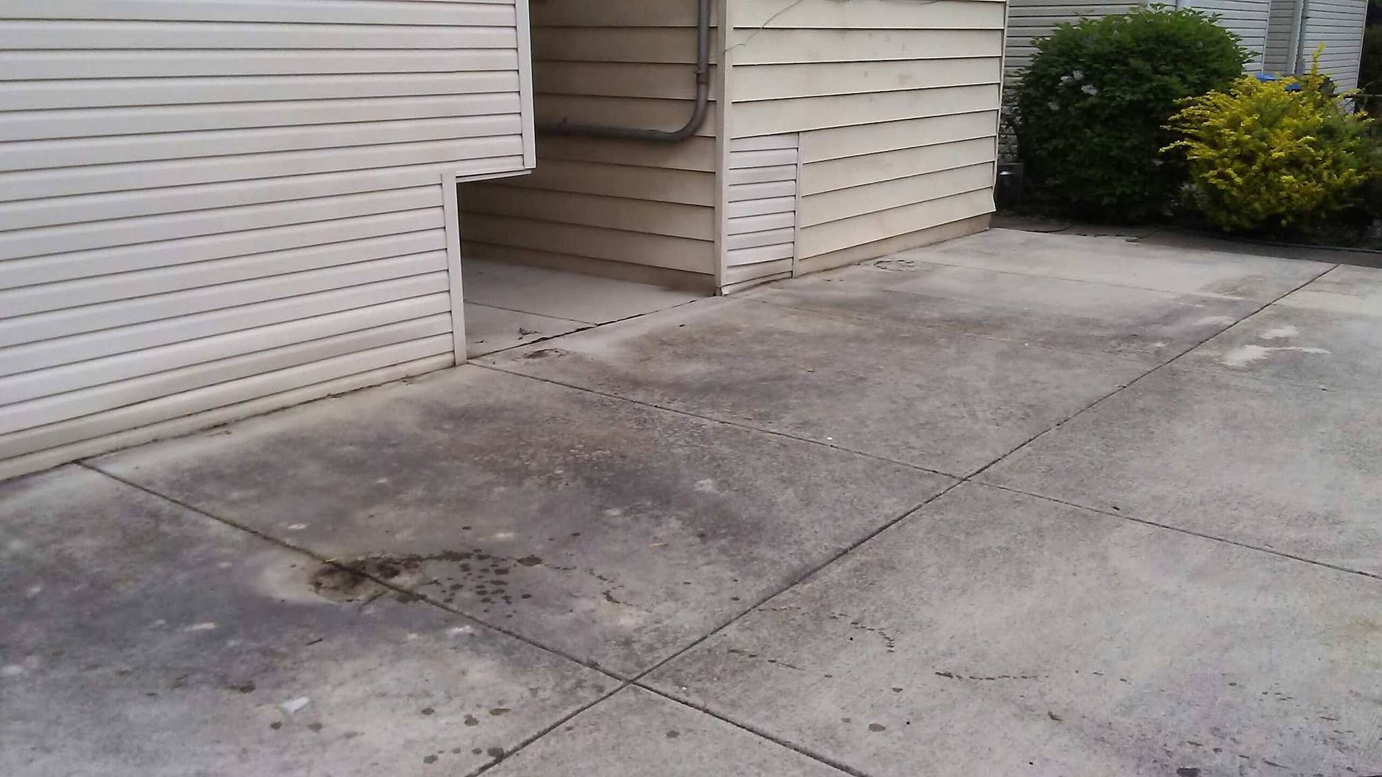 Concrete Patio Pressure Washing Chicago