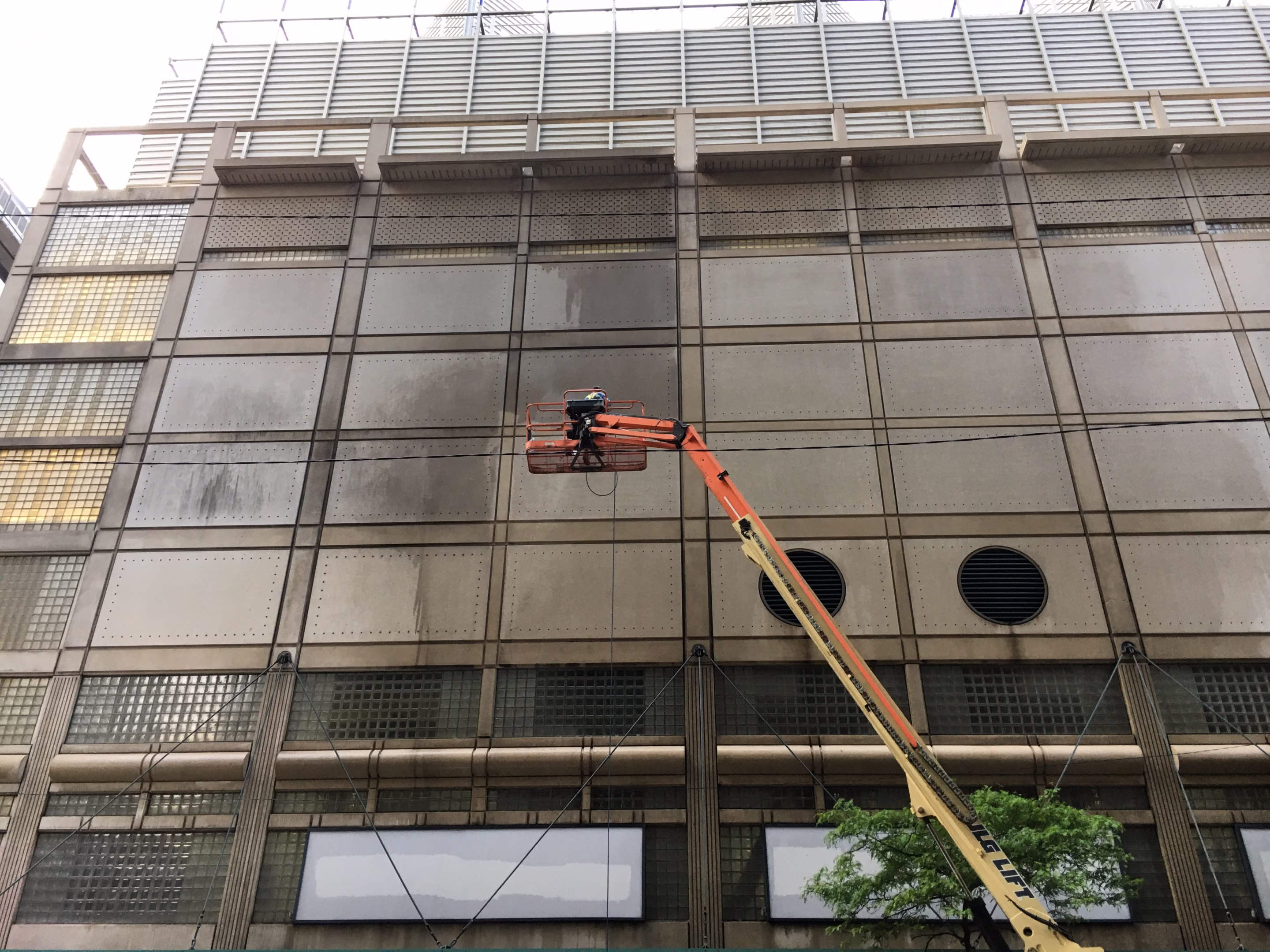 137-south-state-building-cleaning