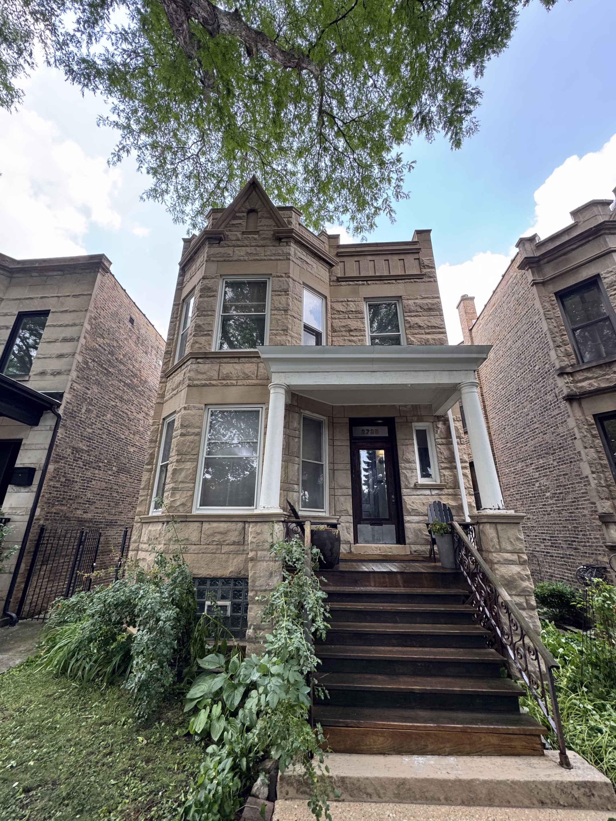 Limestone-cleaning-wrigleyville-chicago