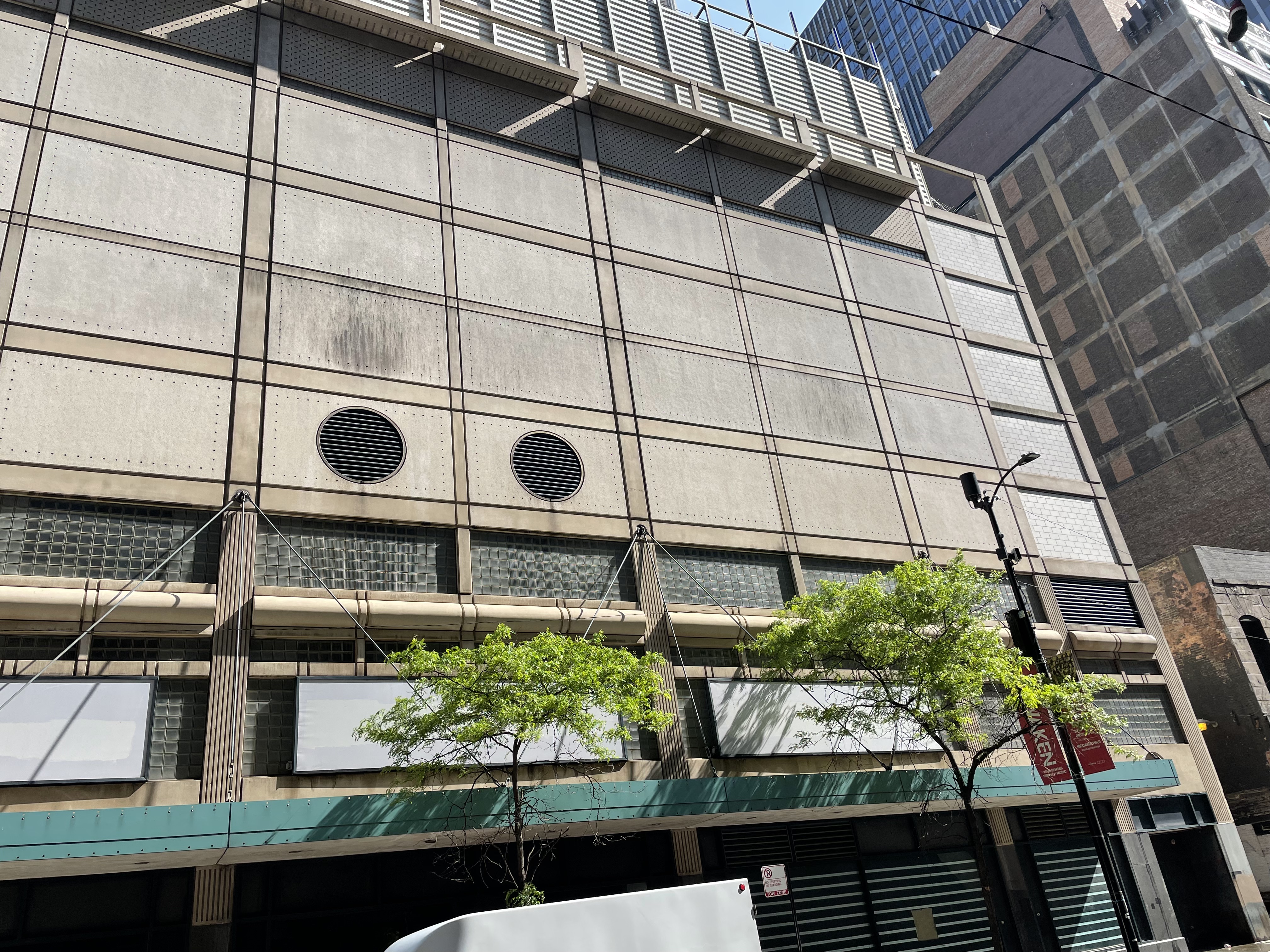 steam-pressure-washing-building-chicago